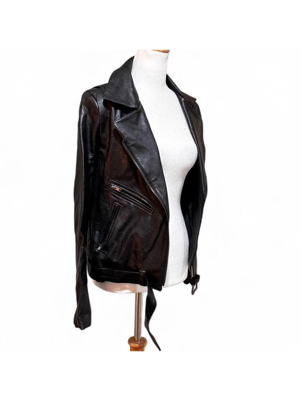 Black Faux Leather Motorcycle Jacket #leatherjacket #bikerchic #motojacket